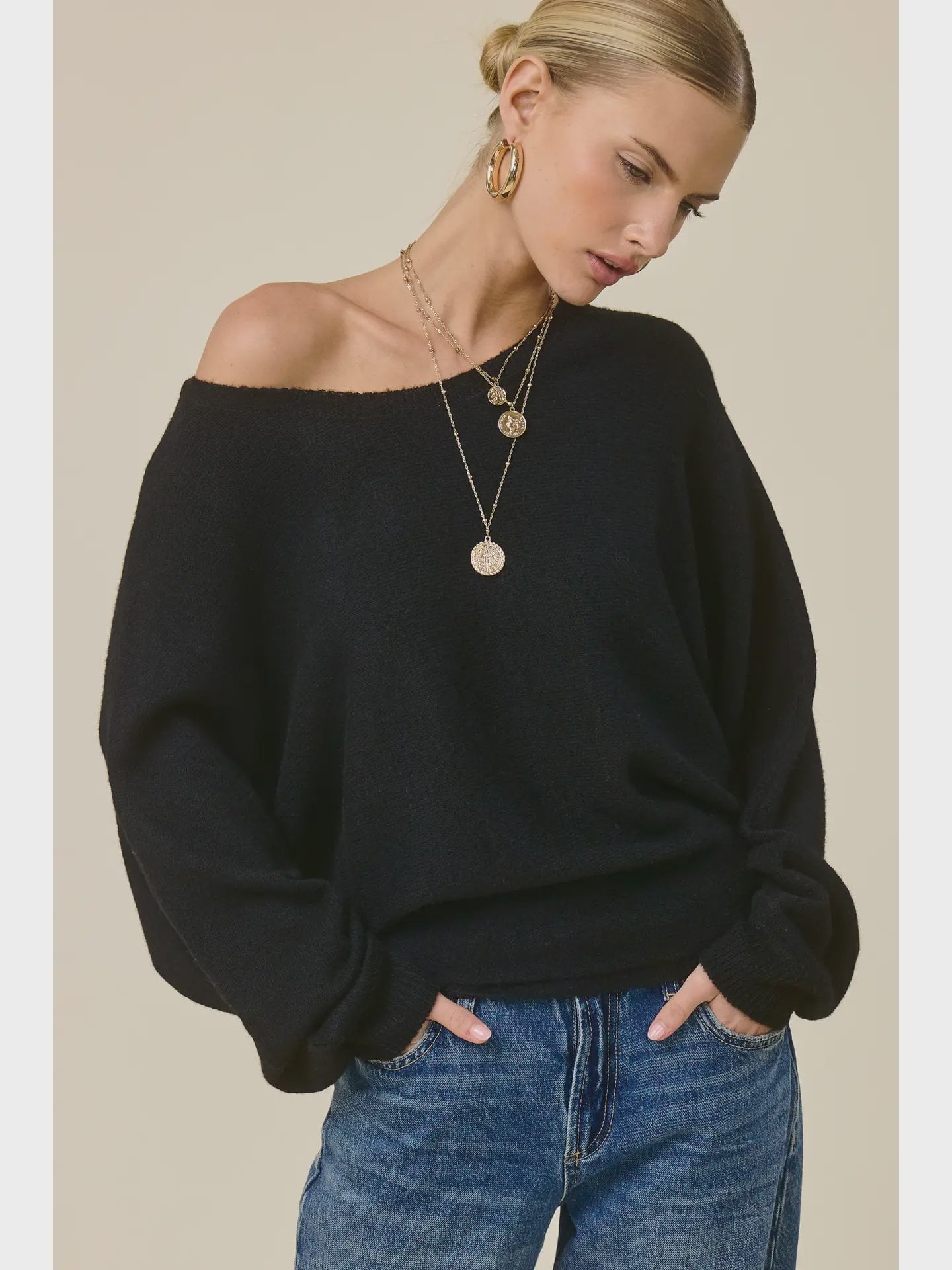 Slouchy Dolman Sleeve Knit Sweater / Black