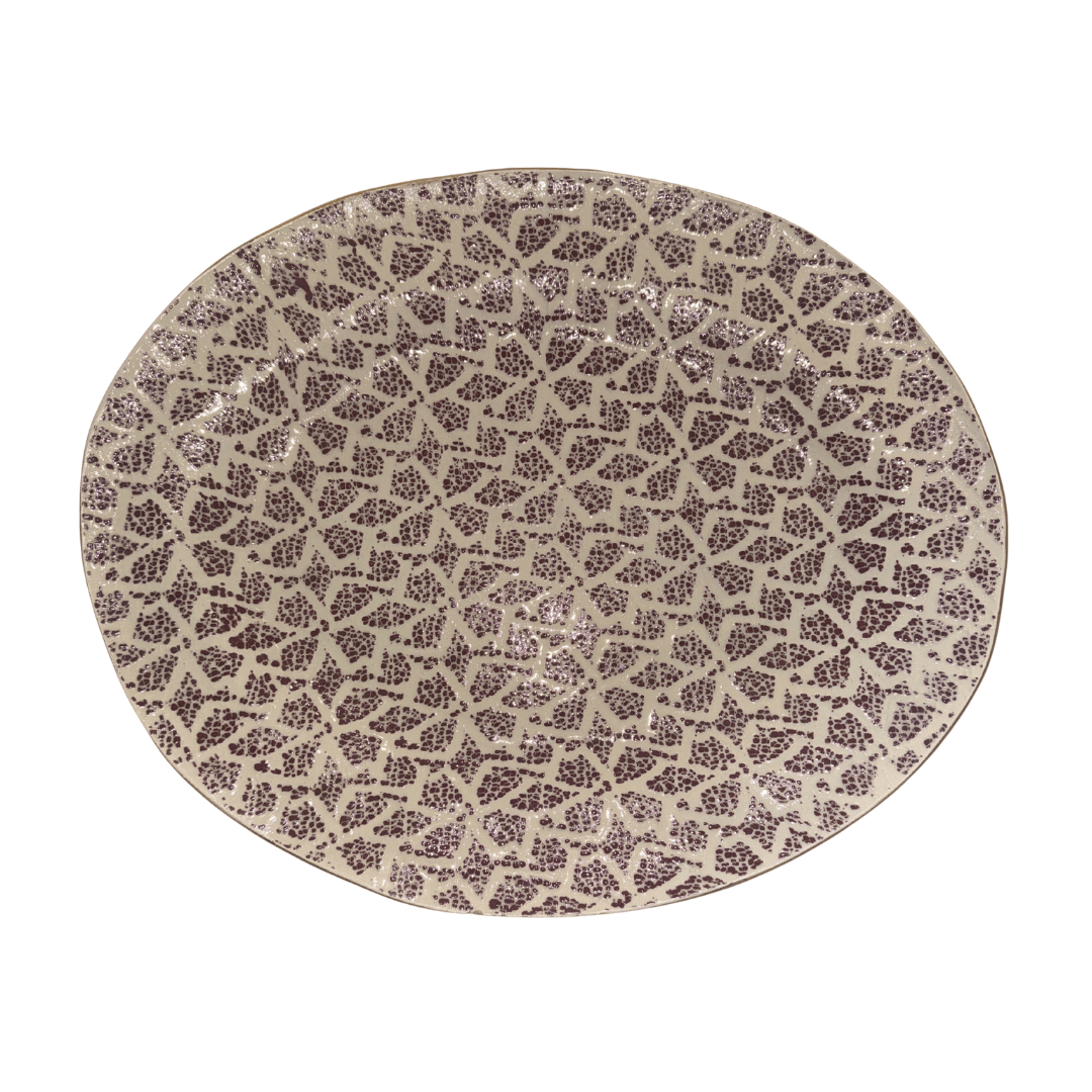 Banquet Oval / Pinwheel Berry