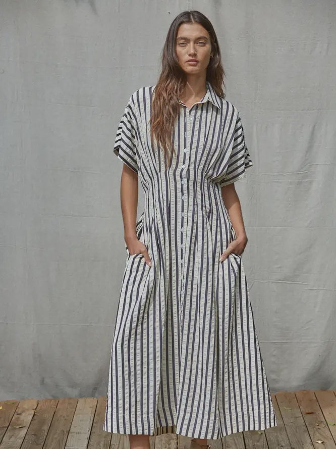 Nantucket Cinch Waist Shirtdress / Navy Cream