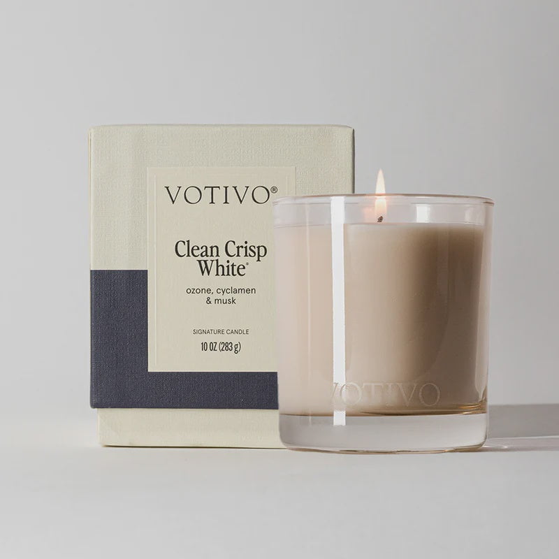 Clean Crisp White Signature Candle, 10 oz