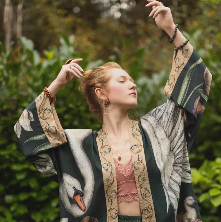 Pixie Duster Crop Kimono / Under My Wing