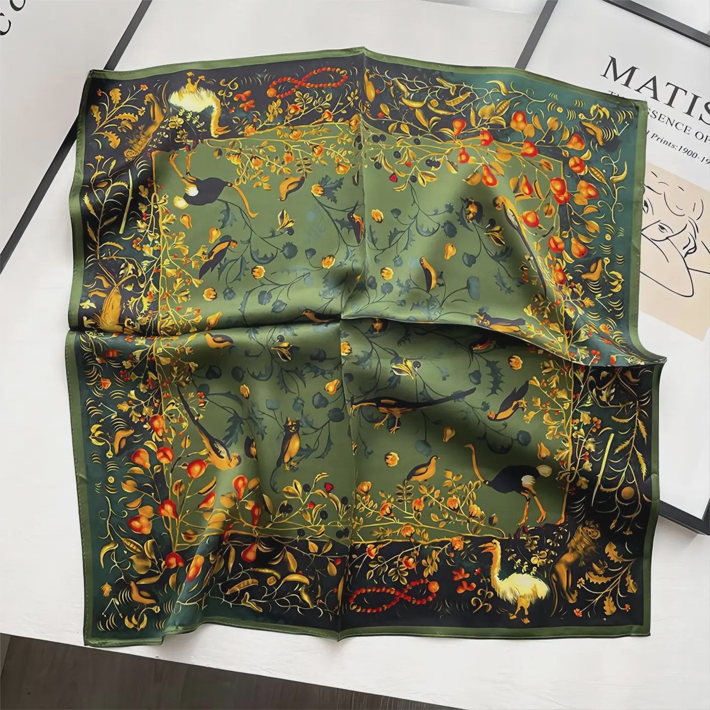 21" Flora Scarf / Green